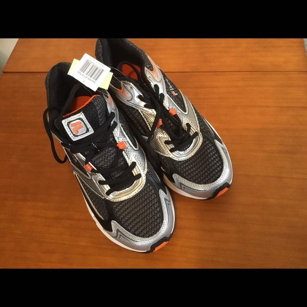 ‘‘New” Fila Men’s Athletic Running Shoes
